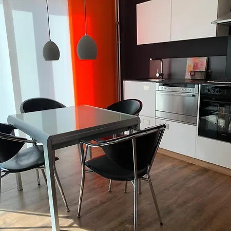 Apartman Dialog 72 *