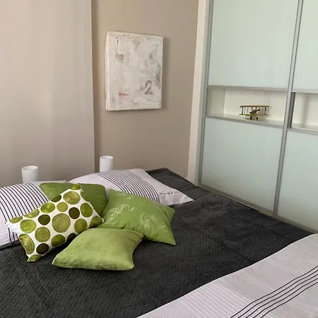Dialog 72 Apartman